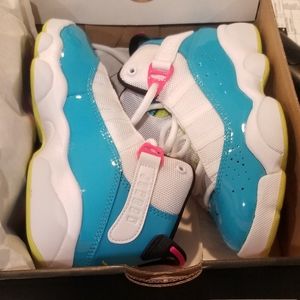 Air Jordan 6 Rings Basketball Sneakers 13c toddler